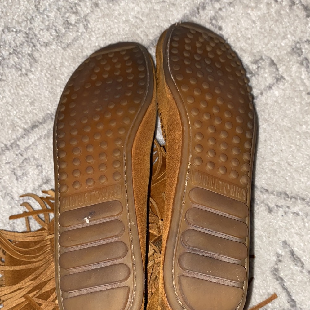 ✨Minnetonka Fringe 5 Layer Boot - Picture 10 of 15